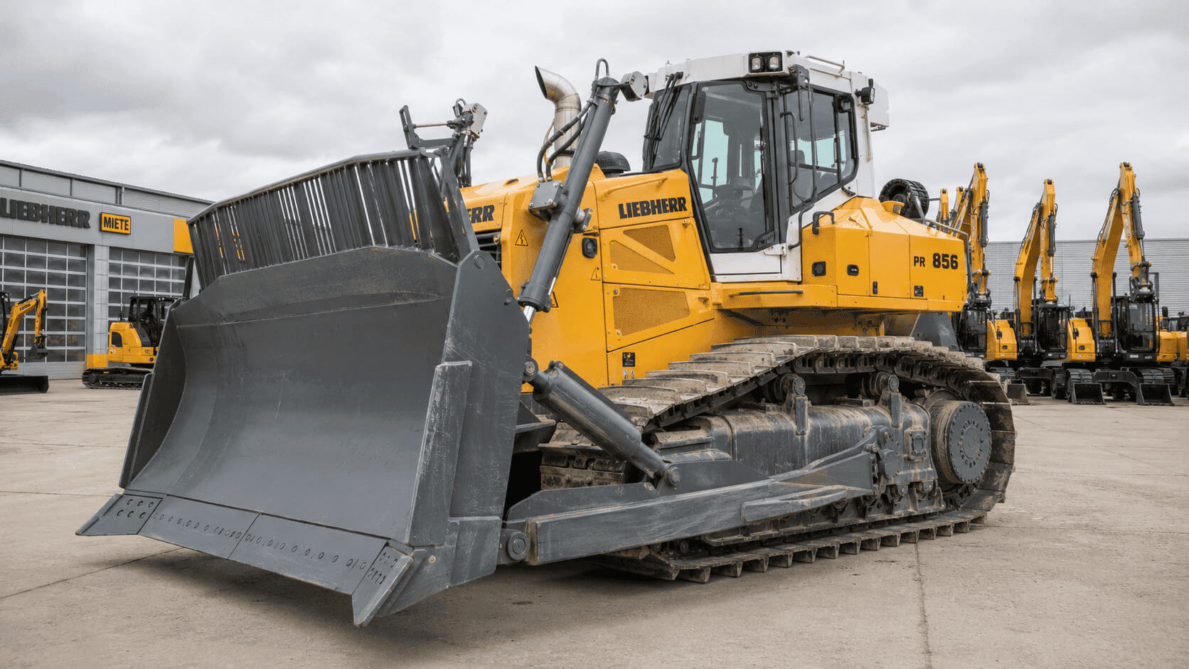 Bulldozers — Liebherr PR856